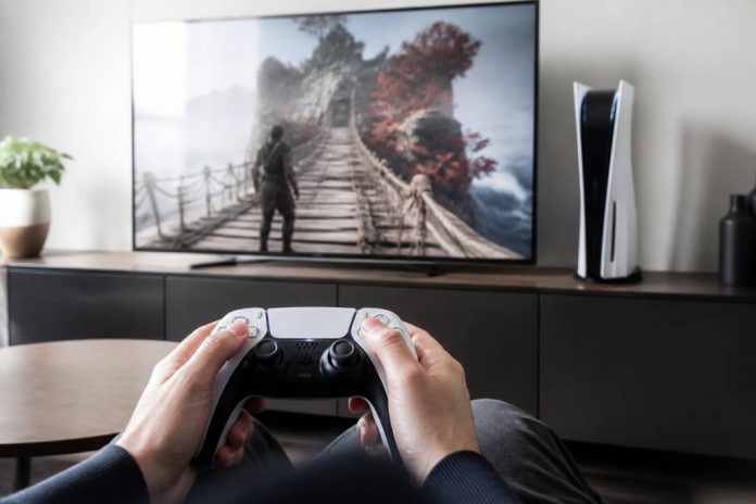 PS5 en folie : économisez votre facture d'électricité et connectez votre manette à 4 appareils avec la MAJ 12.0